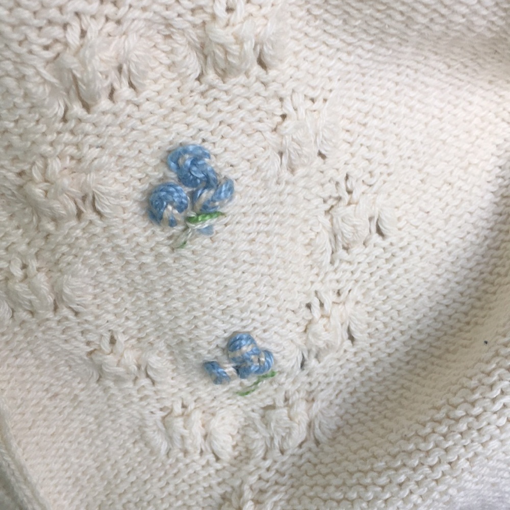 Hand knit embroidered sweater vest sz M cotton high quality vintage - Picture 3 of 10